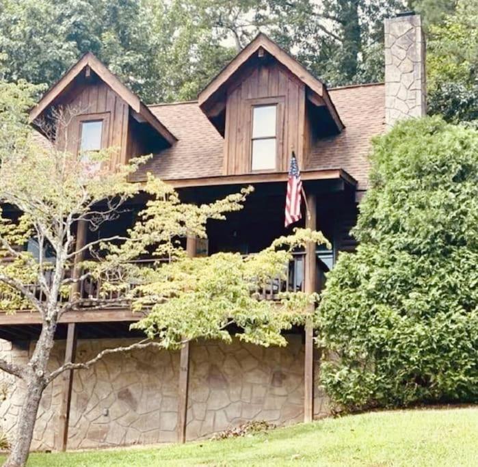 Rustic Black Bear Cabin Pigeon Forge Eksteriør bilde